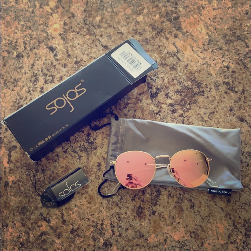 Sojos sunnies